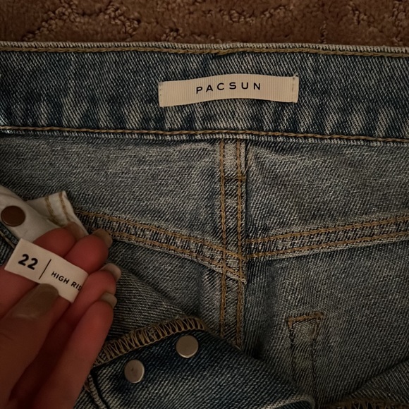 PacSun high rise boyfriend jeans - Picture 2 of 2